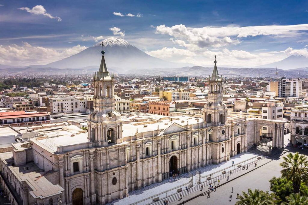 Arequipa será el centro del español como sede del X CILE 2 Arequipa