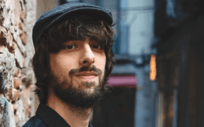 Círculo de Lectores Perú - La aventura de leer 8 La gran novela de Uclés y los 130 años de La Industria