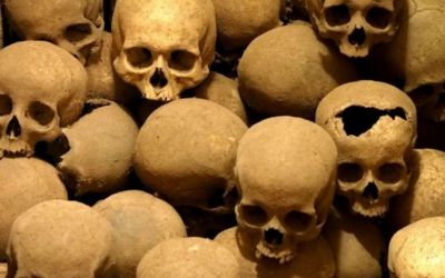 Círculo de Lectores Perú - La aventura de leer 22 La ciudad de los muertos, las catacumbas de la Iglesia de San Francisco de Lima