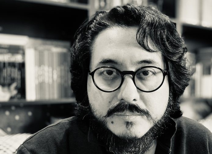 Círculo de Lectores Perú - La aventura de leer 27 Ernesto Carrión, la poderosa voz poética de una generación