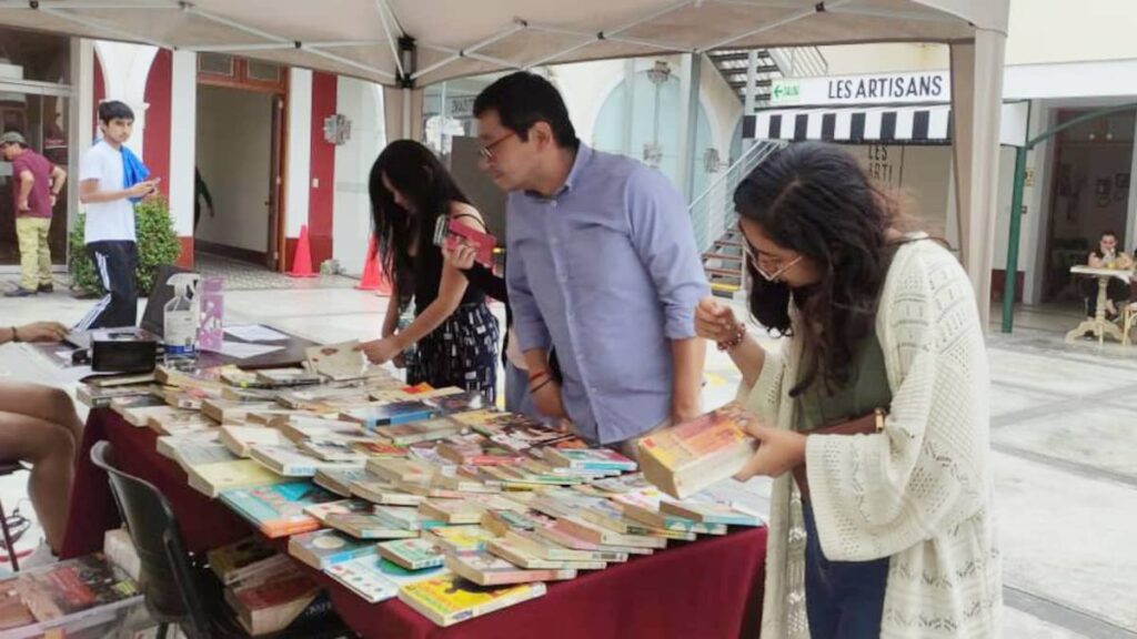 Celebra el día del libro en la Alianza Francesa de Lima 1 libro 01